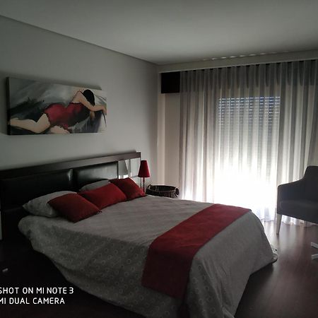 Apartamento Mariano Cabedelo Виана до Кастело Екстериор снимка