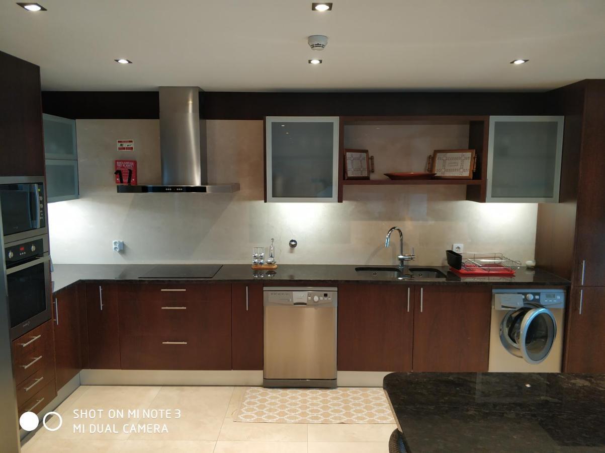 Apartamento Mariano Cabedelo Виана до Кастело Екстериор снимка