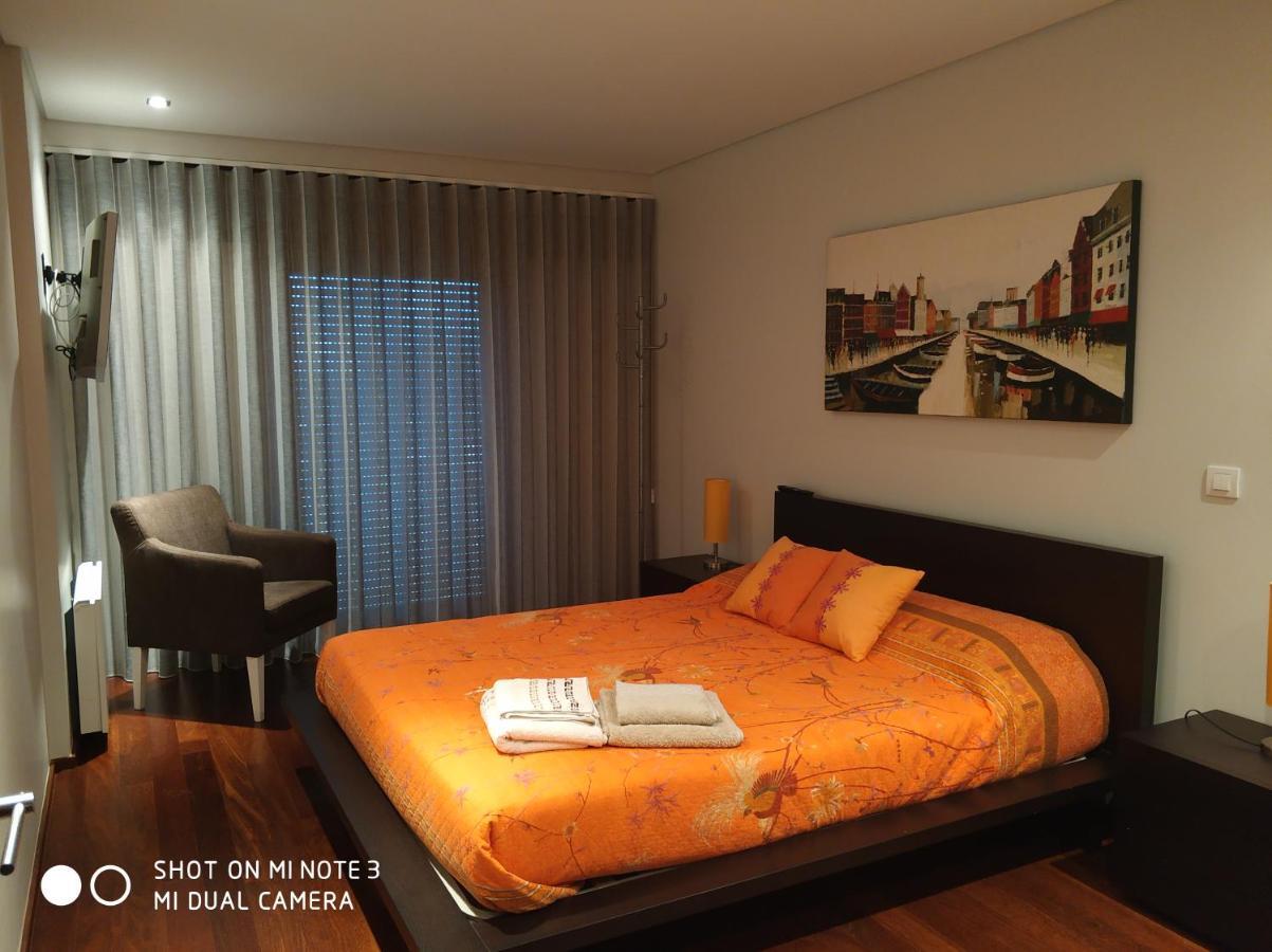 Apartamento Mariano Cabedelo Виана до Кастело Екстериор снимка